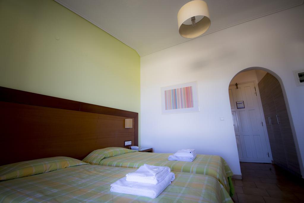 Hotel Navarone Petrochori  Exteriör bild